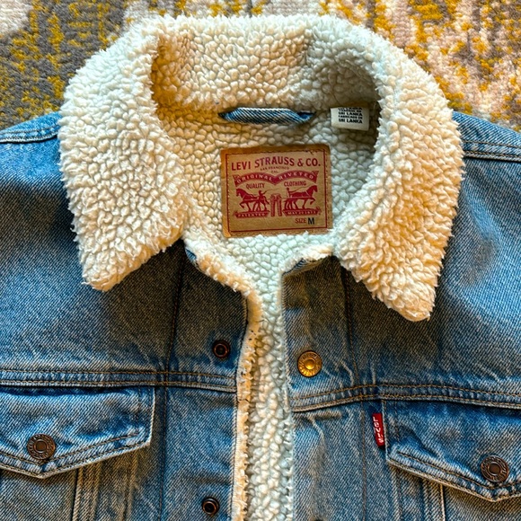 Levi’s Sherpa Jacket M - Picture 2 of 4